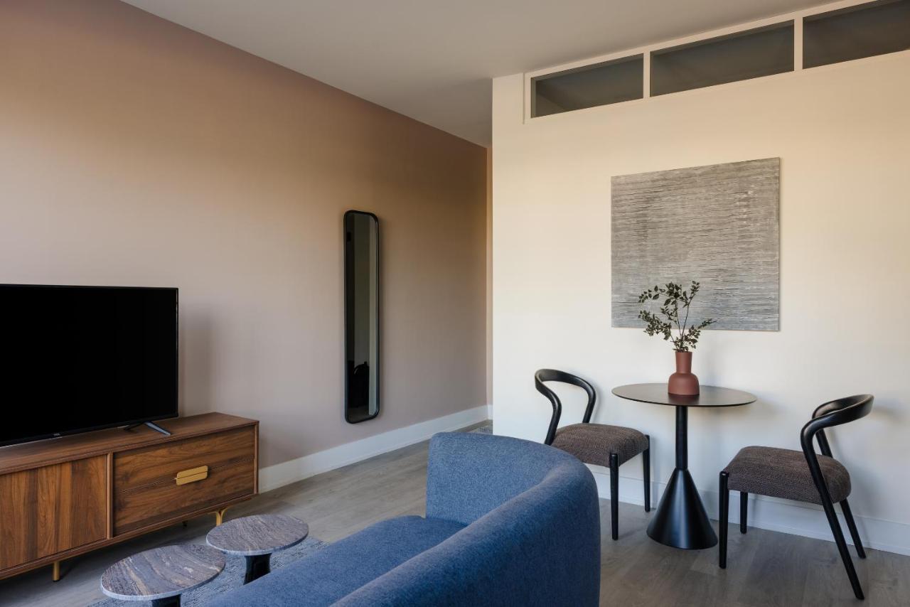 Reside Noma, A Wyndham Residence Washington Bagian luar foto