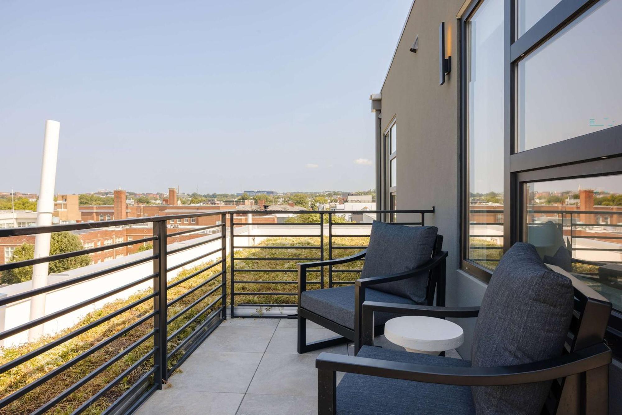 Reside Noma, A Wyndham Residence Washington Bagian luar foto