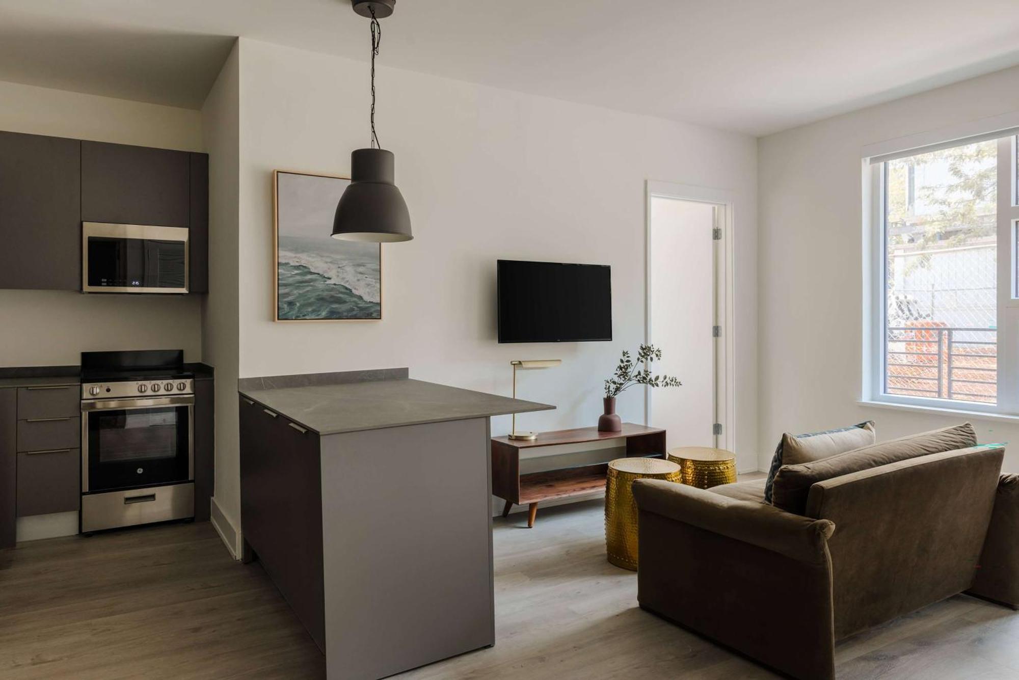 Reside Noma, A Wyndham Residence Washington Bagian luar foto