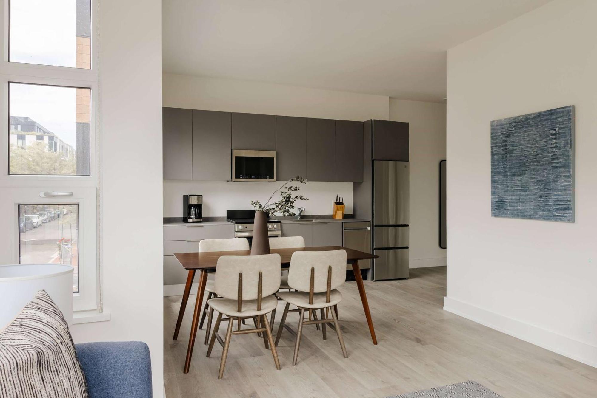 Reside Noma, A Wyndham Residence Washington Bagian luar foto